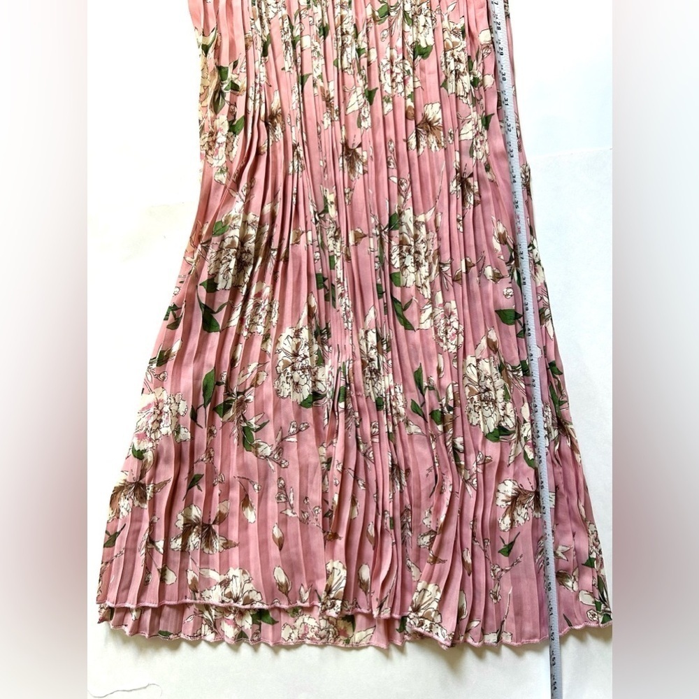 Unique pink printed pleated dress maxi flowy floral print long sleeve - Picture 2 of 9